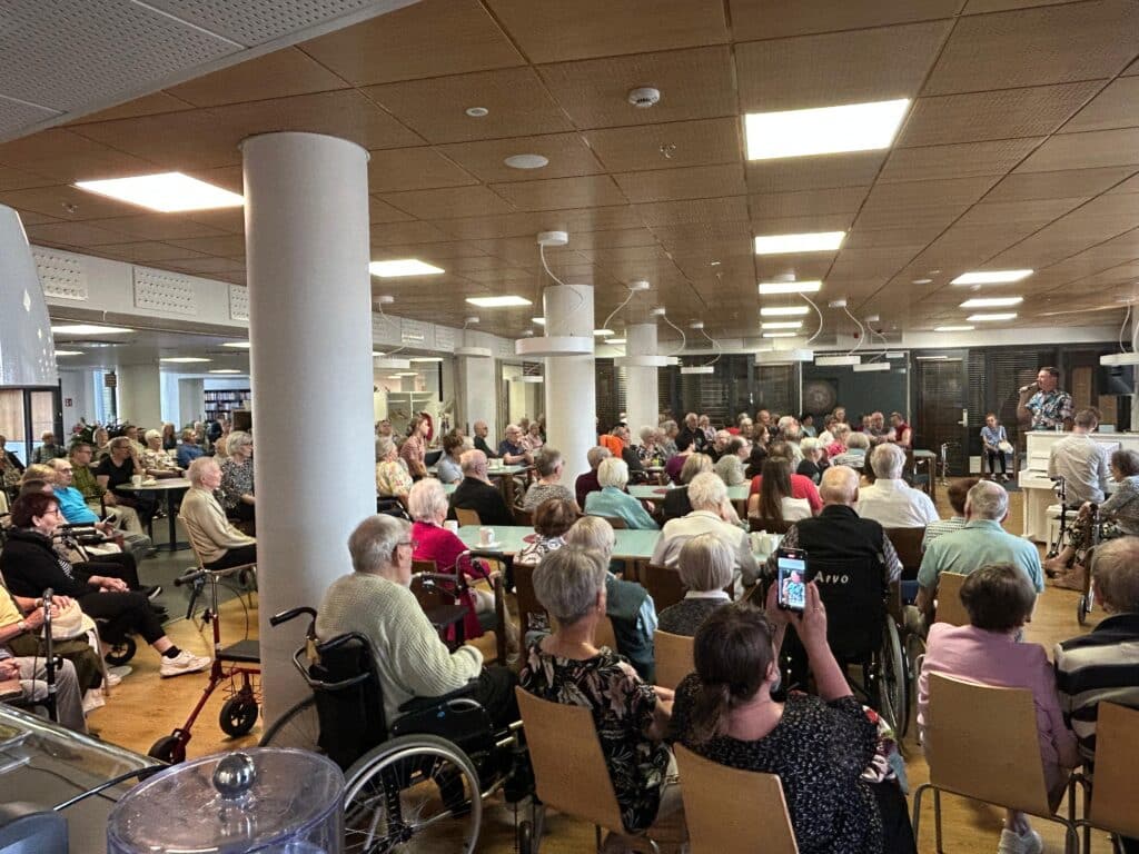 Tangokonsertti Lakeudenlinnassa.