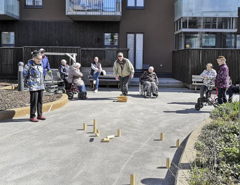 Mölkkykausi avattu