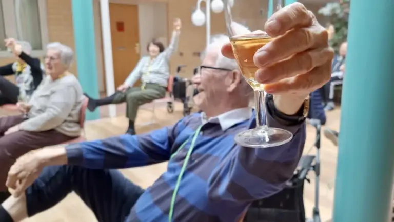 Iloista vapunviettoa Saga-palvelutaloissa