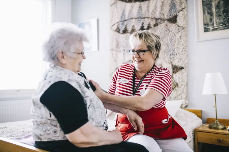 Tule tutustumaan taloomme turvallisesti – varaa oma esittelyaika